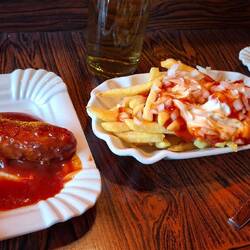 Die Currywurst war okay, aber kein Highlight