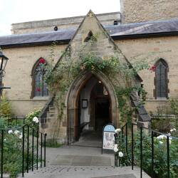 St Bene't church , the oldest building in Cambridge
