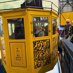 Cable car