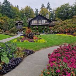 ...wunderschöne Anlagen....