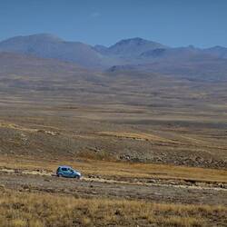 Eine Art Twingo... ob er es bis Skardu schafft?