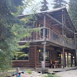 Chute Lake Lodge