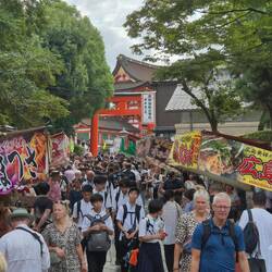 Wir sind raus und es wird voll