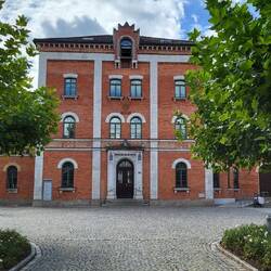 Polizeipräsidium ..... tatsächlich aber das Rosenheimer Rathaus