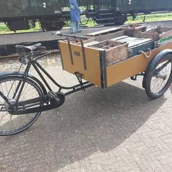 Historisches Lastenfahrrad