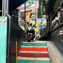 Favela Komuna 13, Medellin