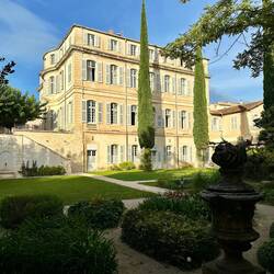 Wir wohnen im Schloss des Marquis de Sade