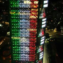 Photo taken from the sky bar of the "Ritz Carlton" hotel.