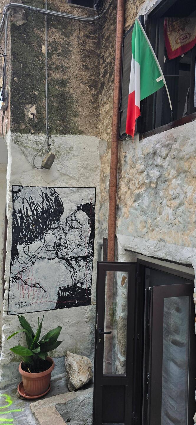 Hier gibt es einen "Balkon" auf dem man sich küssen soll.