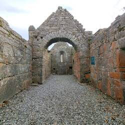 Kirche aus dem 10. bis 12. Jhd