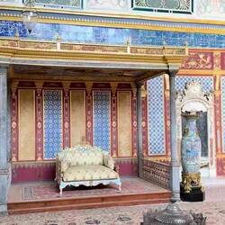 Awesome room of the sultan's