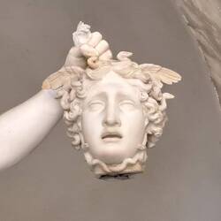 Perseo di Canova (particolare di Medusa)