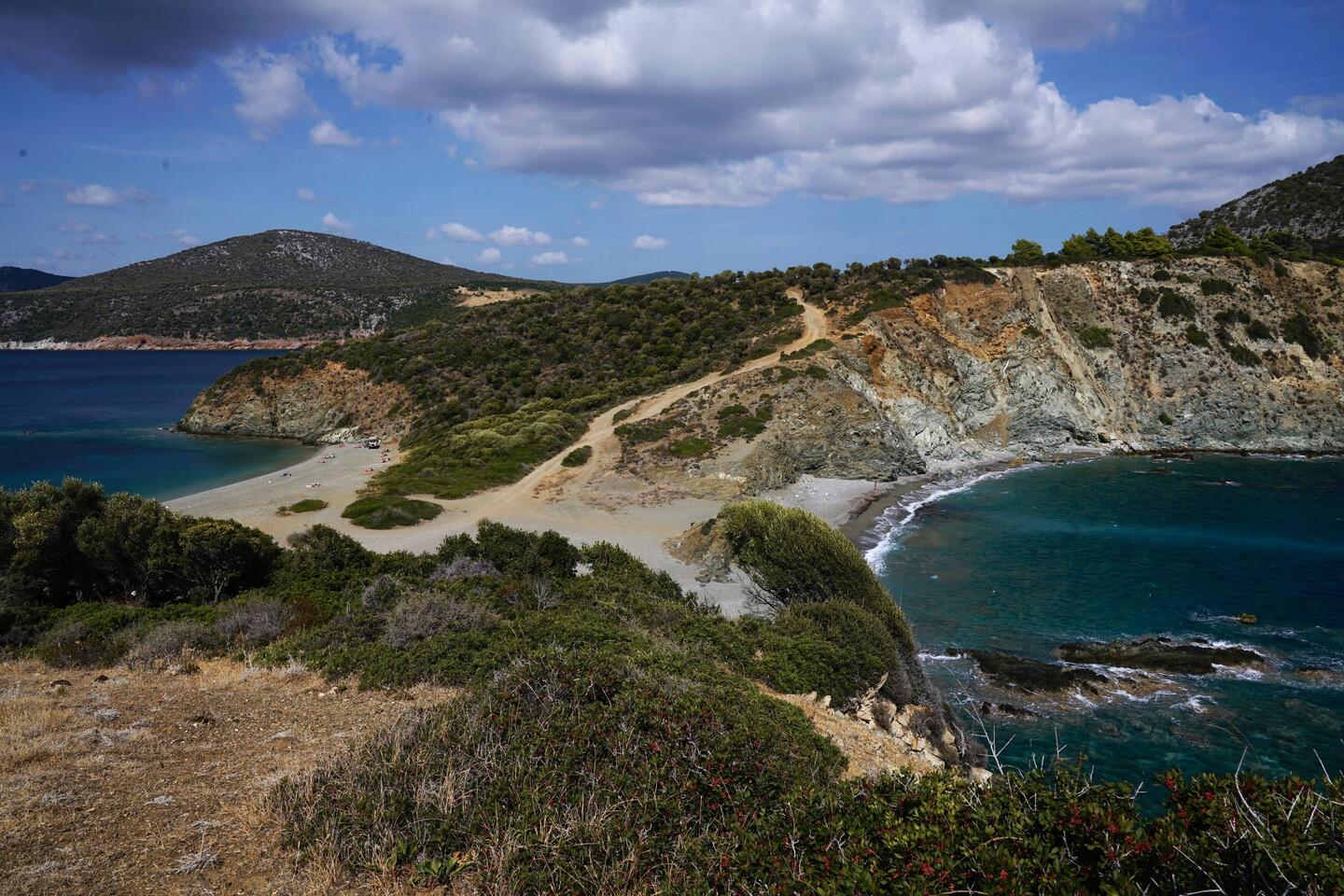 Cap Sithonia mit wilder Pisten-Zufahrt. Sieht harmlos aus!