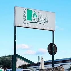 Camping du pont de bourgogne Saint- Marcel