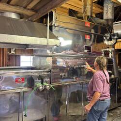 Large boiling equipment for raw sap