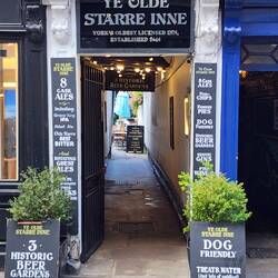 Ye Old Starre Inn 1644