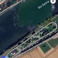 Una vista de Drone del camping