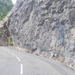 Zum Glück ist das Loch in einer 90 Grad Kurve