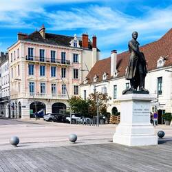 Legendaria, cuna de la fotografía y muchas historias fascinantes.