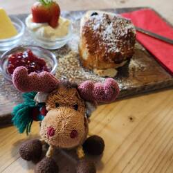Yum ... clotted cream