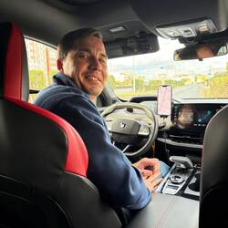 Had a great conversation with Bolt driver (Uber) Saken and then he would not take payment for ride