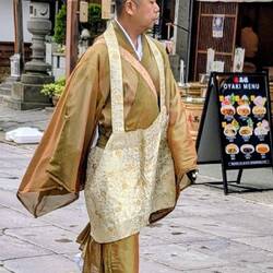 Einen Mönch hab ich gesehen...