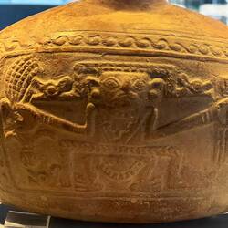 Traditional religious figure on this potery