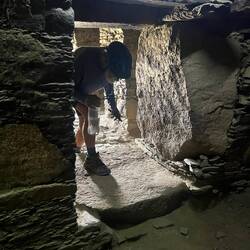 The 6-9th century habitants were shorter than Alain