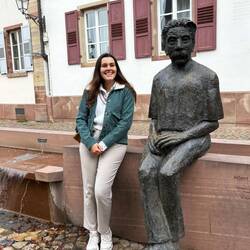 Elora- Tour Guide