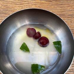 Tomato juice lemon verbena grapes