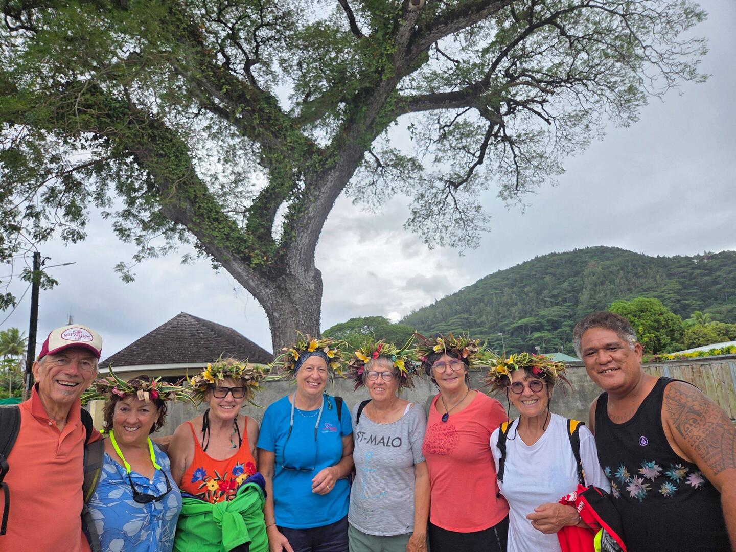 Départ pour le tour de Huahine