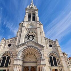 Hier noch einmal direkt davor