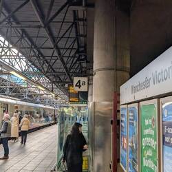 2 Stunden später sind wir in Manchester