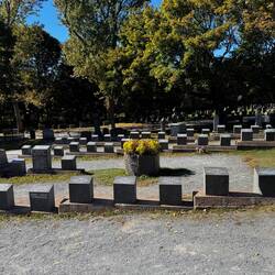 Fairview Lawn Cemetery