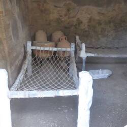 Cast of a slave's bed
