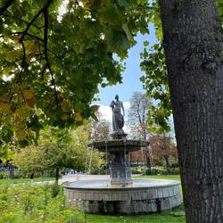 Park off the Champs Elysees