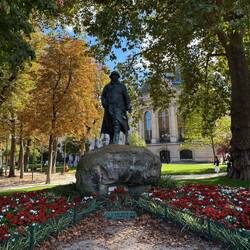 Statue of Clemenceau