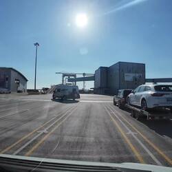 und rein in die Fähre