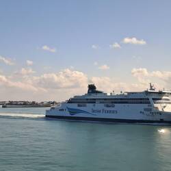 Schwesterschiff unserer Fähre