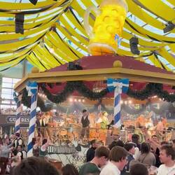 Quite a vibe in this tent