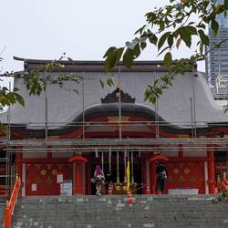 Hanazono-jinja Shrine