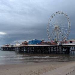 Einer von 3 "Amusement"-Piers