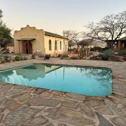 Kleine Kirche an den Gästezimmern, 1951 von der Familie erbaut