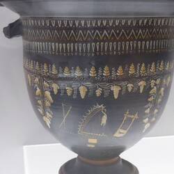 Greek Bell krater 4c bc