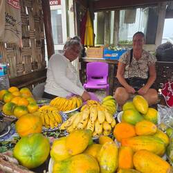 Sur le marché de Fare