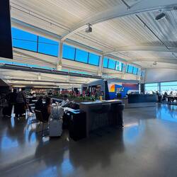The newest united lounge