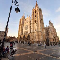 Hay una Catedral, por supuesto...