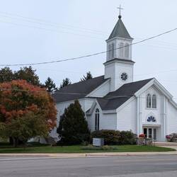 Lake Leelanau village