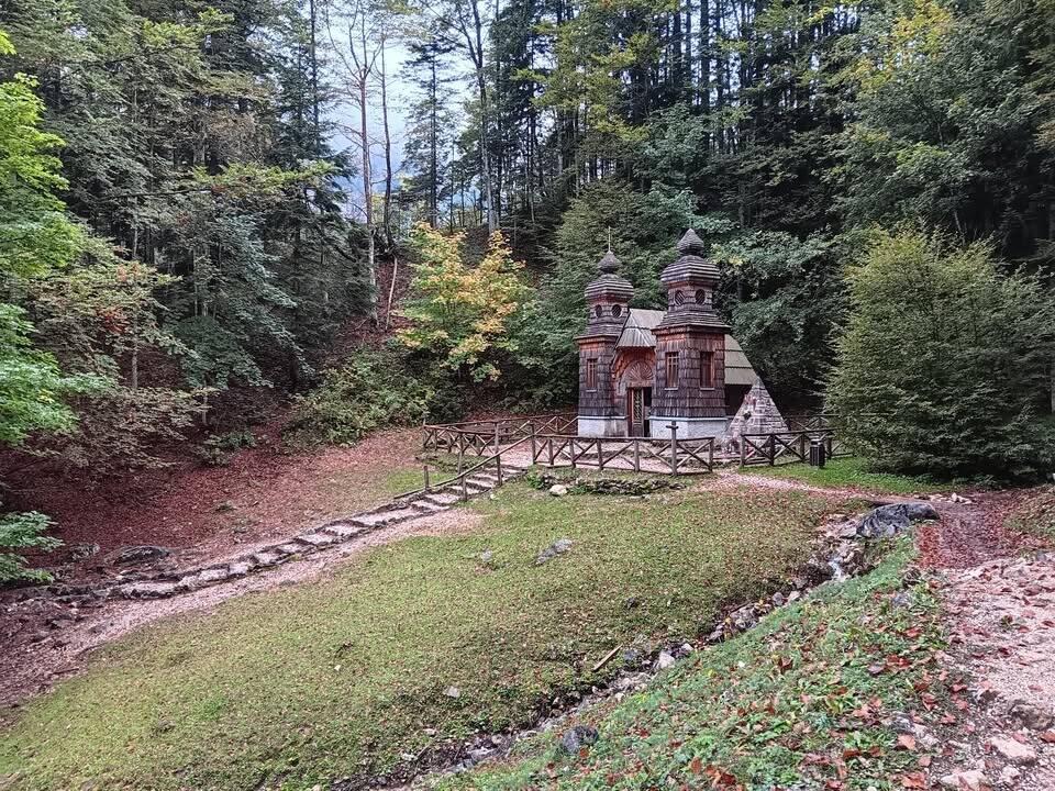 The Russian Chapel on the narrow road to Vrsic Pass