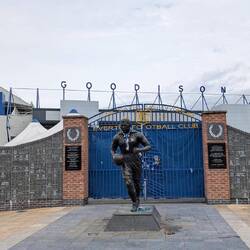 Nun der Goodison-Park. Hier spielte der FC Everton bis Juni